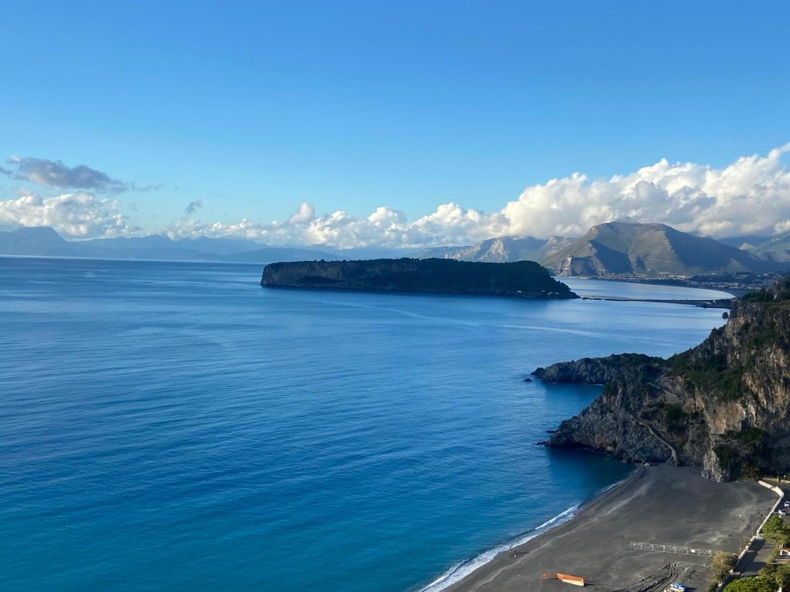La Terrazza Nel Borgo Hotell Tortora Exteriör bild