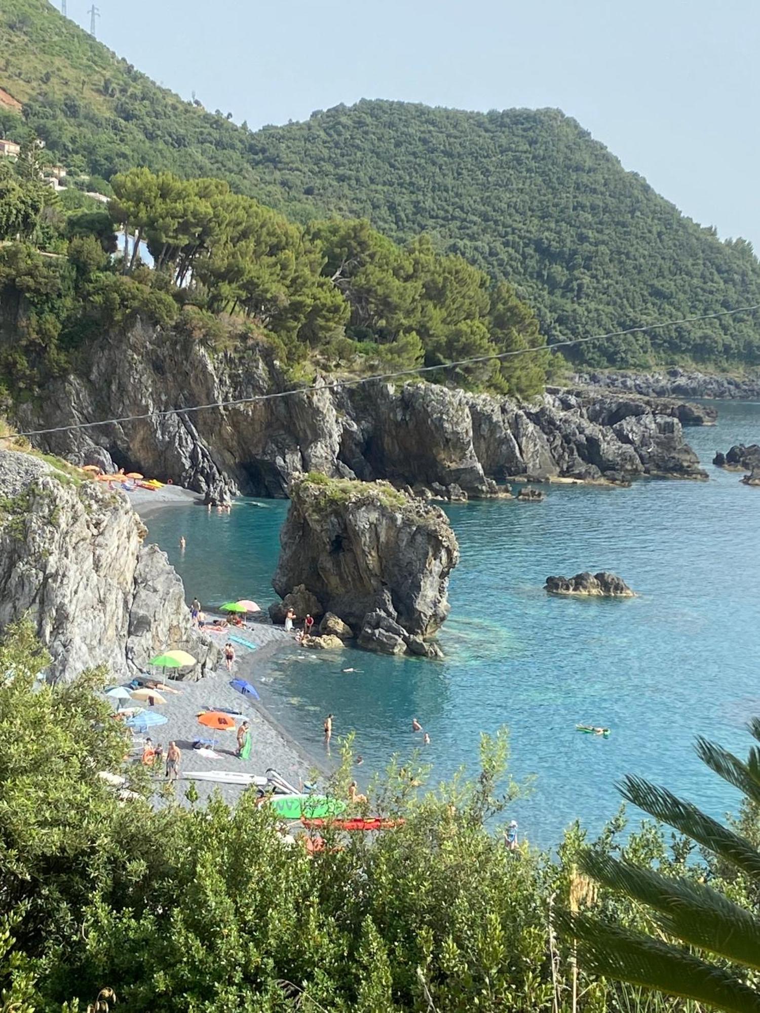 La Terrazza Nel Borgo Hotell Tortora Exteriör bild